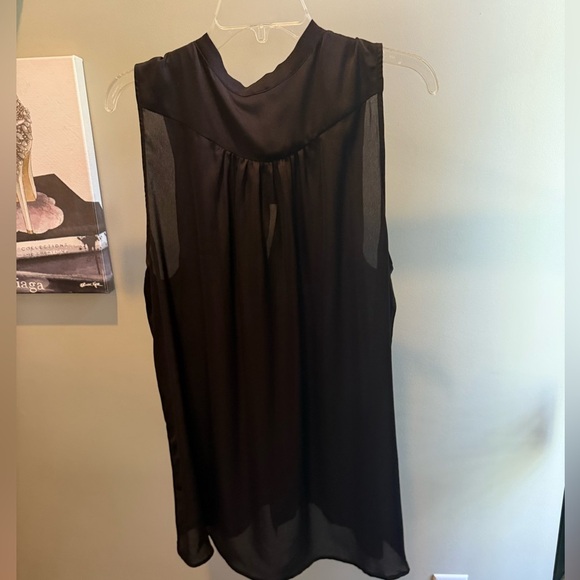 Eight Sixty Black Sleeveless Button Front Blouse with tie neck Size 2X - Picture 9 of 10